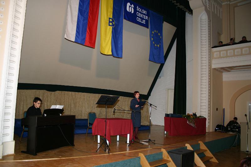 Diplome VSS 2004 Slika 01.jpg